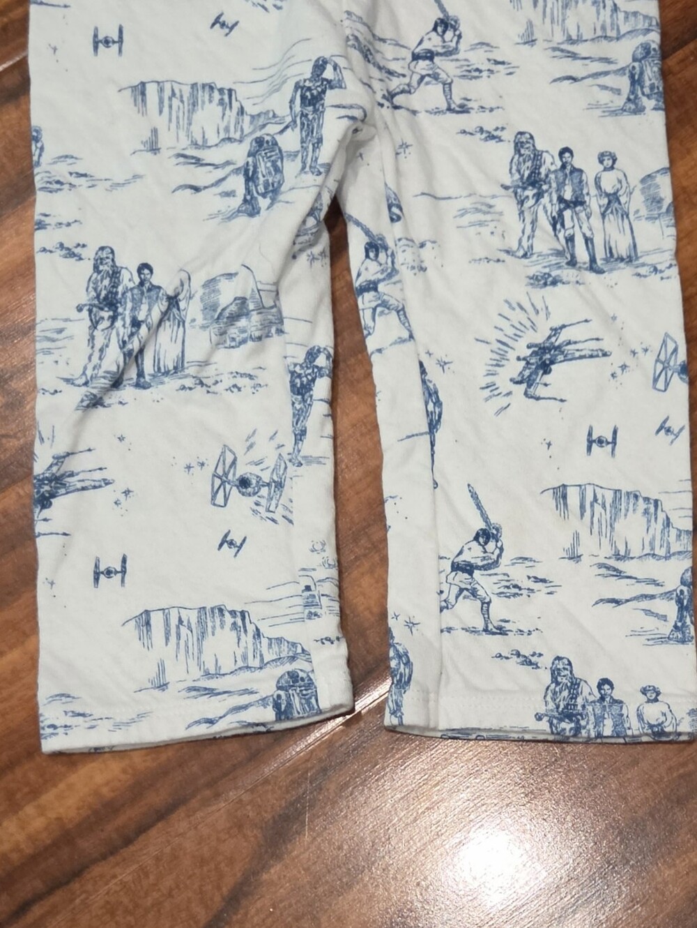 Janie and Jack x Disney EUC 12-18 Months Star Wars Bodysuit and Pants Set - Picture 10 of 10